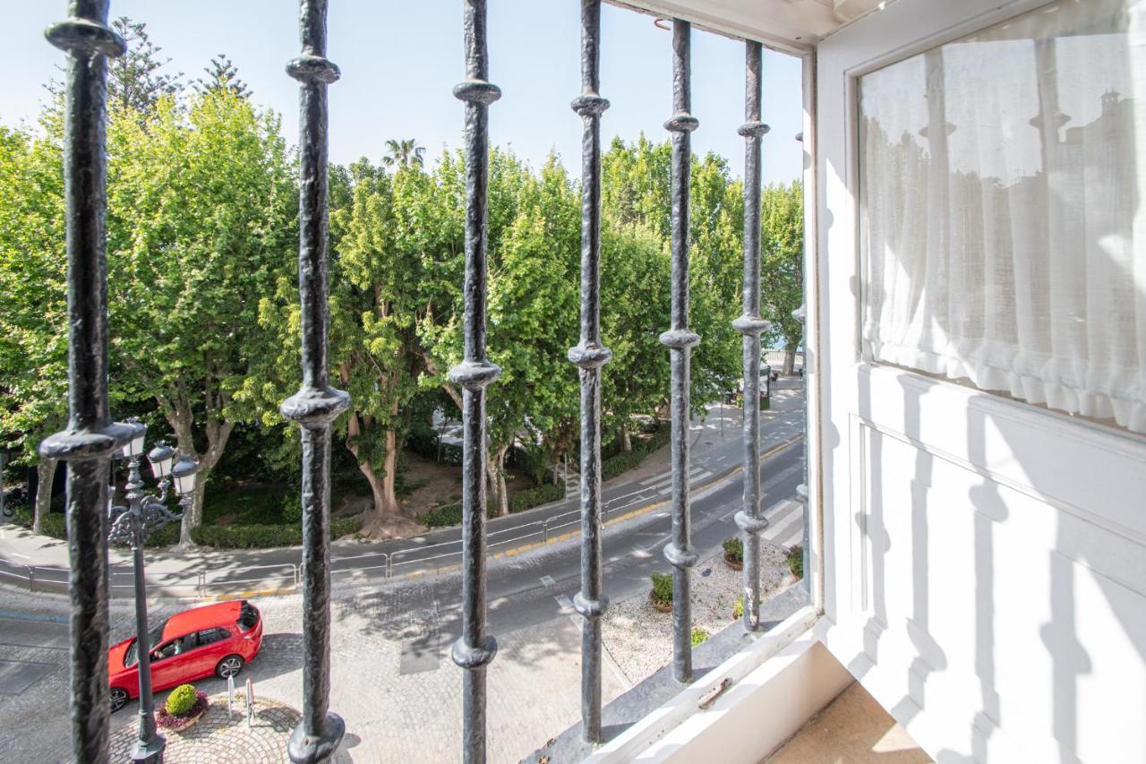 Apartamento El Meridiano De 加的斯 外观 照片