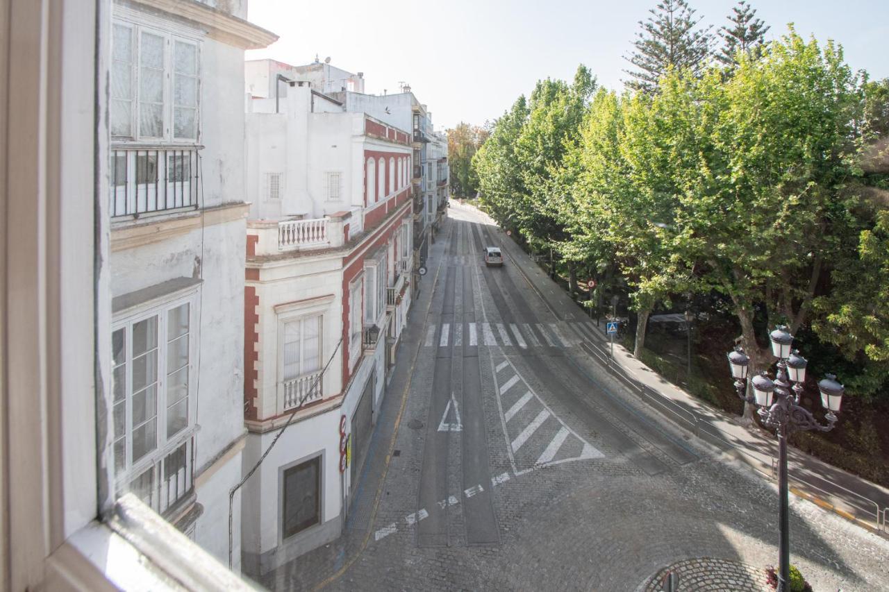 Apartamento El Meridiano De 加的斯 外观 照片